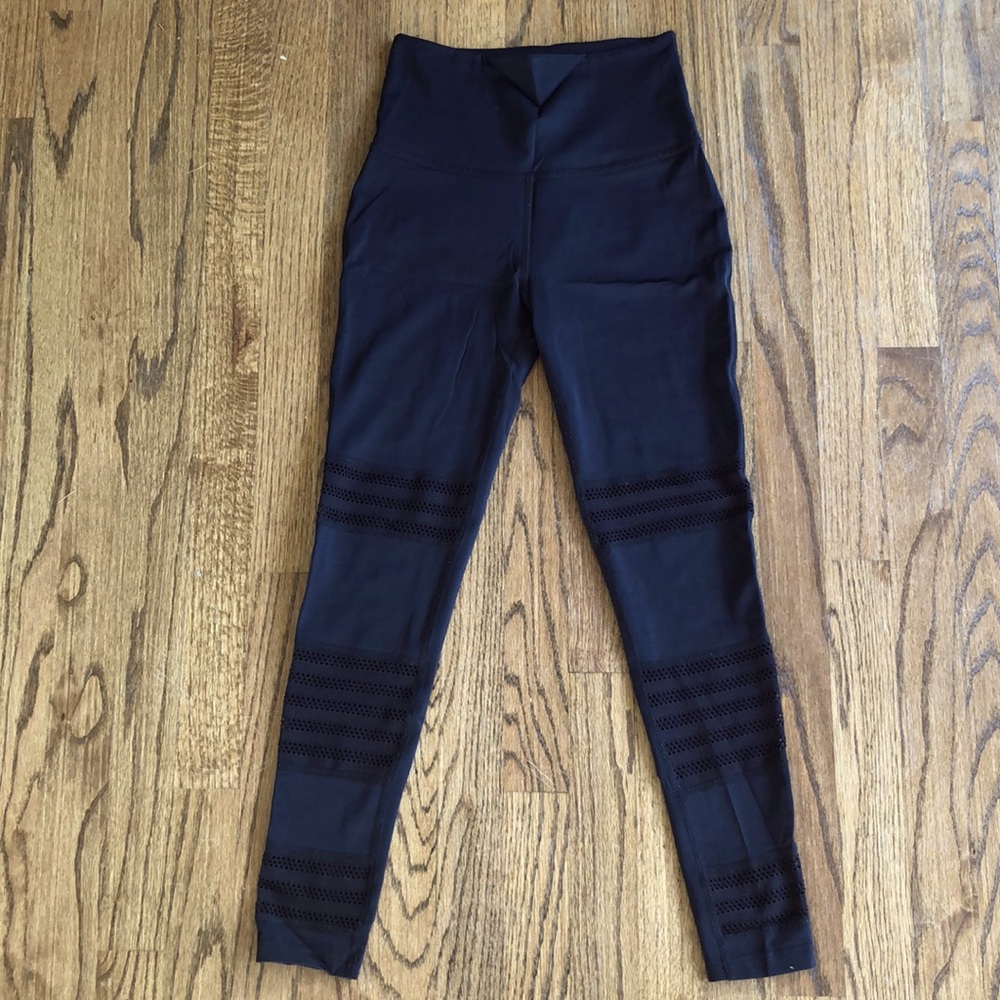 Beyond Yoga black mesh-stripped leggings